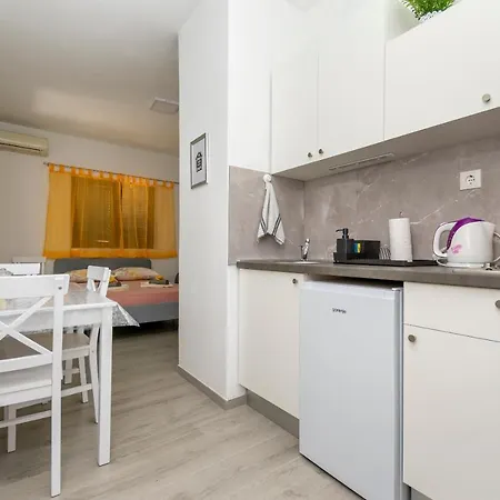 Stipe Apartment