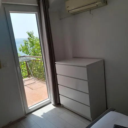 Stipe Apartment *